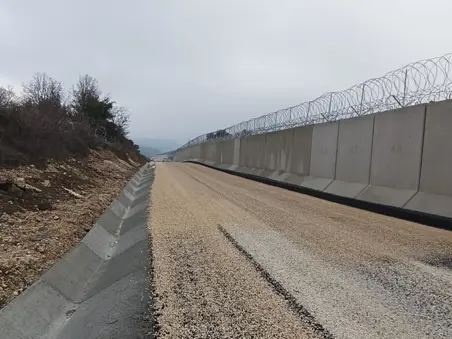 HATAY İLİ HUDUT HATTINA ACİL SINIR FİZİKİ GÜVENLİK SİSTEMİ 