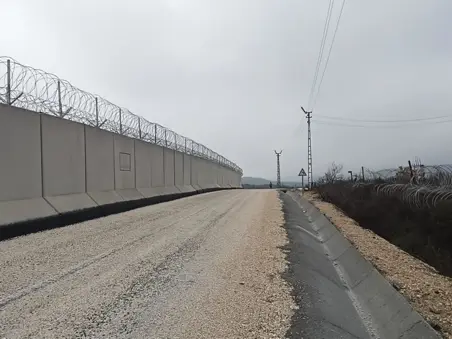 HATAY İLİ HUDUT HATTINA ACİL SINIR FİZİKİ GÜVENLİK SİSTEMİ 