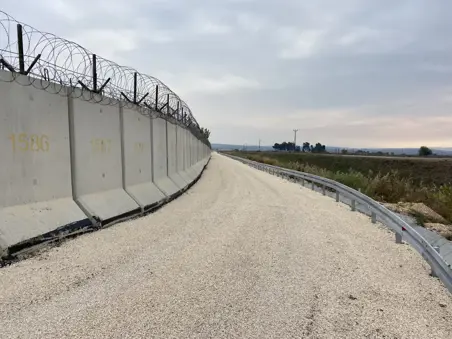 HATAY İLİ HUDUT HATTINA ACİL SINIR FİZİKİ GÜVENLİK SİSTEMİ 