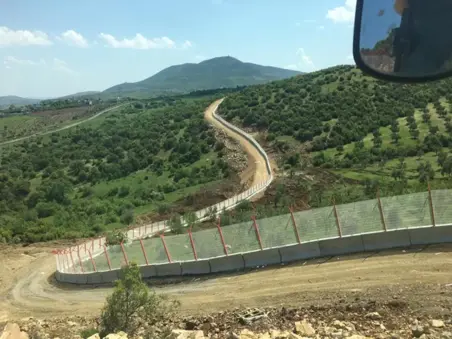 DARMIK TEL ÇİT YAPIMI