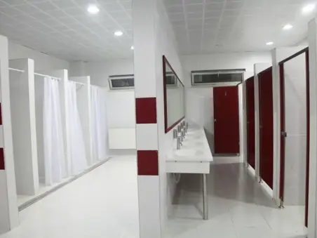 AKÜ ANTRENMAN SALONU KAPALI VE AÇIK SPOR TESİSLERİ