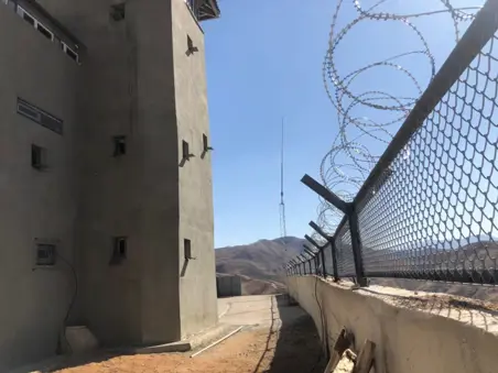 HAKKARİ İLİ ŞEMDİNLİ İLÇESİNDEKİ TEKELİ BABUŞ TEPE 150 KİŞİLİK BÖLÜK MERKEZİ