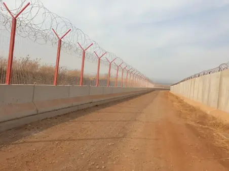 HÜSEYİN KOROÇ VE OĞULPINAR HDKRK SORUMLULUK SAHASINDA YOL