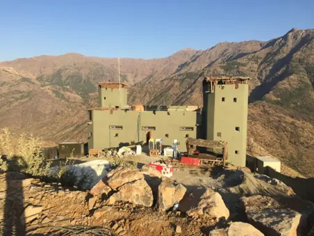 HAKKARİ İLİ ŞEMDİNLİ İLÇESİ MELİH TEPE VE KALE TEPE TAKIM KARAKOLLARI