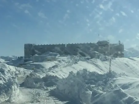 HAKKARİ İLİ ŞEMDİNLİ İLÇESİNDEKİ TEKELİ BABUŞ TEPE 150 KİŞİLİK BÖLÜK MERKEZİ