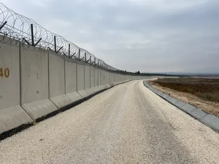 HATAY İLİ HUDUT HATTINA ACİL SINIR FİZİKİ GÜVENLİK SİSTEMİ 