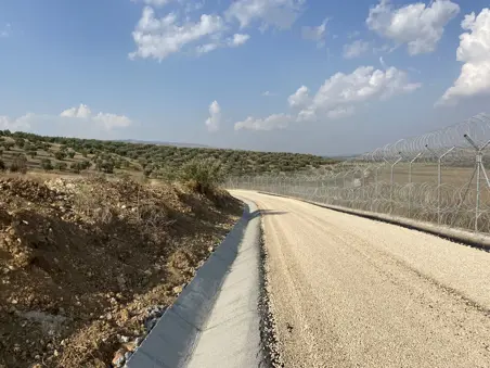 HATAY İLİ HUDUT HATTINA ACİL SINIR FİZİKİ GÜVENLİK SİSTEMİ 