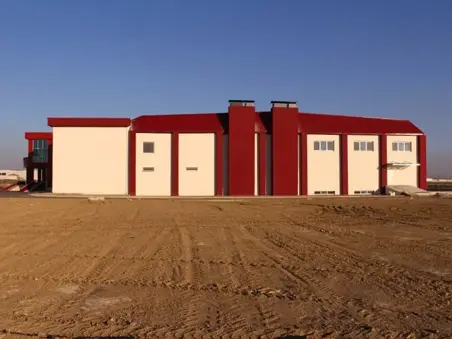 AKÜ ANTRENMAN SALONU KAPALI VE AÇIK SPOR TESİSLERİ