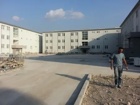 DZ.ER EĞT. ALAYI 1500 KİŞİLİK ERKIŞLA BİNASI YAPIMI