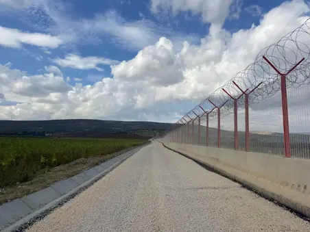 HATAY İLİ HUDUT HATTINA ACİL SINIR FİZİKİ GÜVENLİK SİSTEMİ 